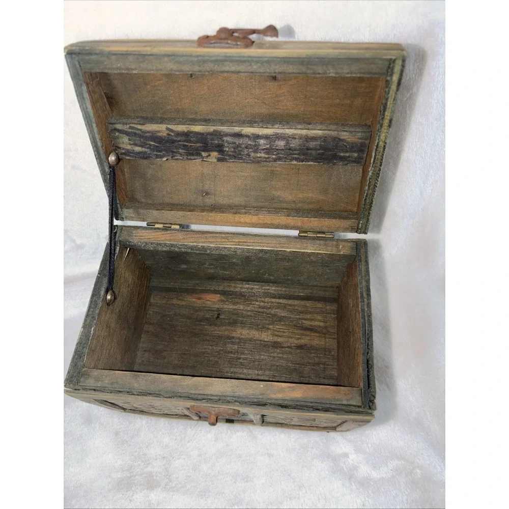 Vintage 80s Treasure Chest Bamboo Trinket Box Rustic Herringbone Pattern Aged